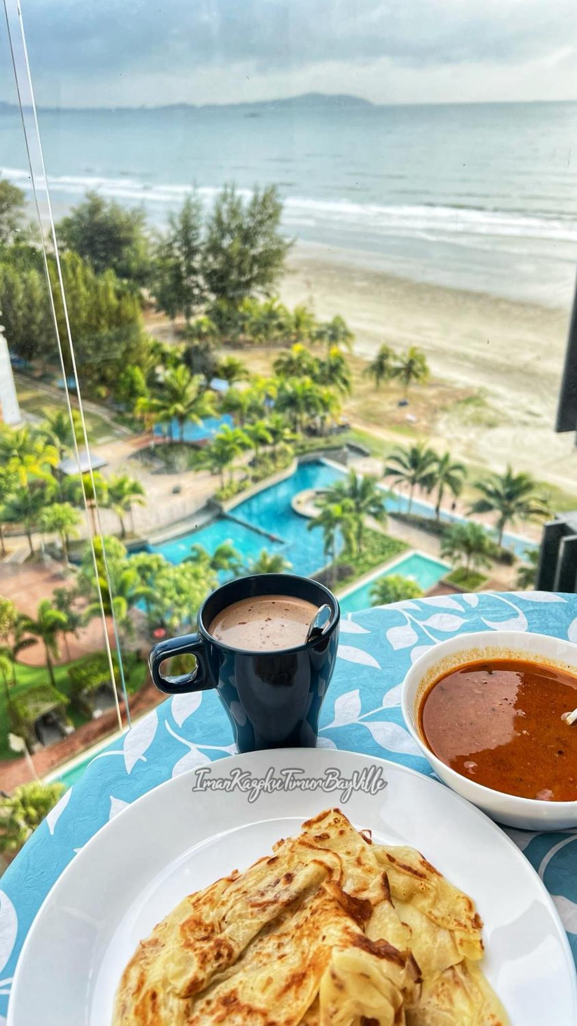 Sea View & Pool View & Wifi & Netflix At Iman Kazoku Timurbay Ville Studio 2Bdr Kuantan Exterior photo