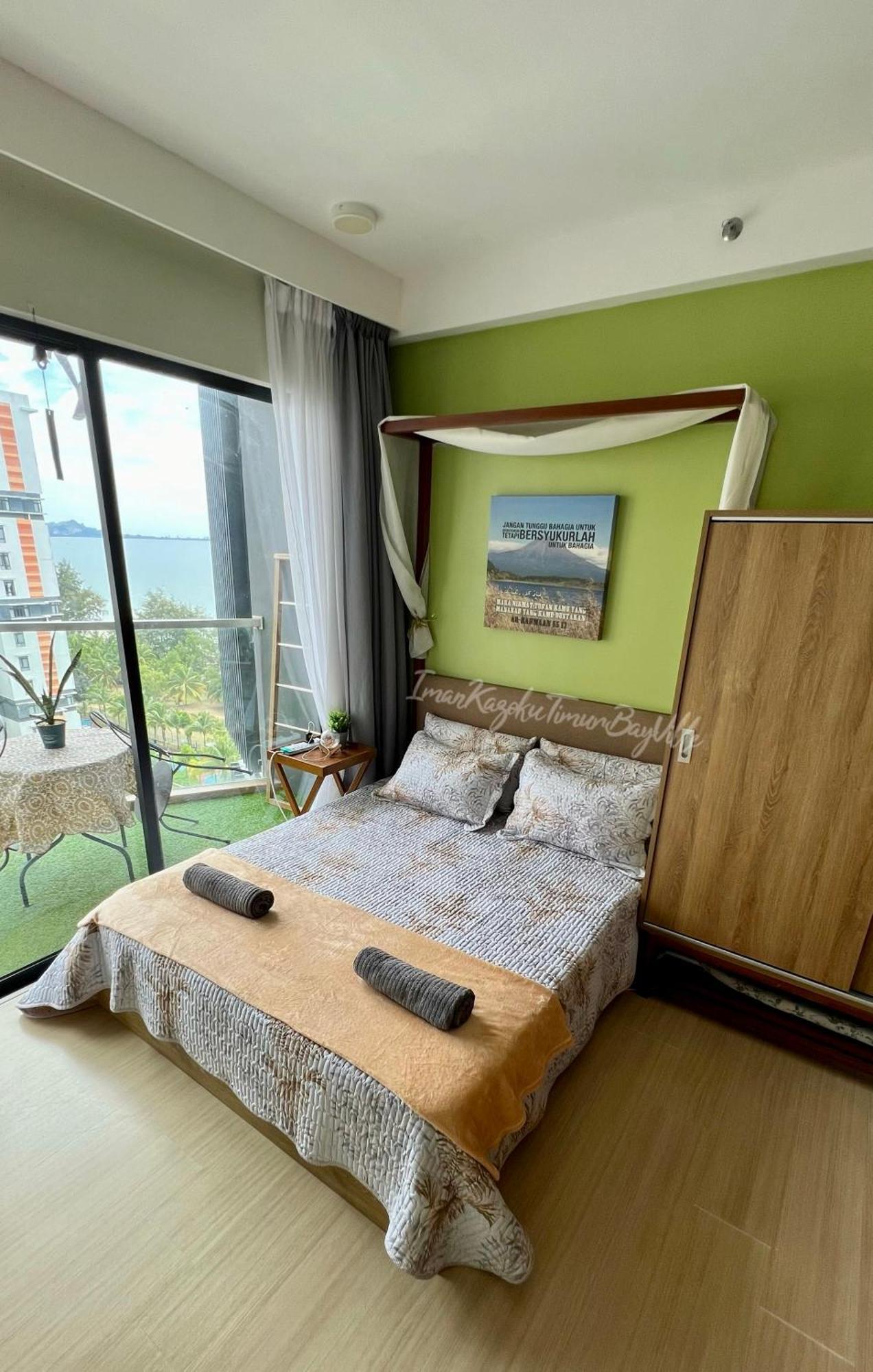 Sea View & Pool View & Wifi & Netflix At Iman Kazoku Timurbay Ville Studio 2Bdr Kuantan Exterior photo
